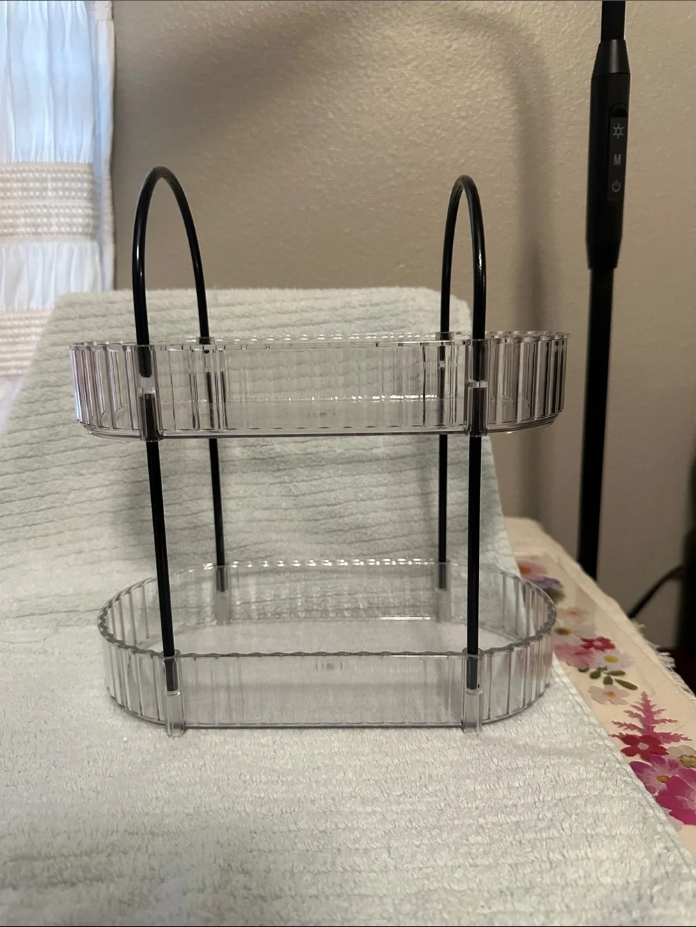 Clear Acrylic Two-Tier Bathroom Organizer and Accessory Holder - Clear NWT